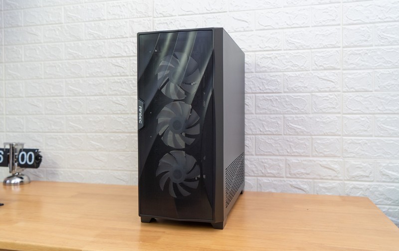 别用Ghost啦，小白安装纯净Win10教程，附游戏、剪辑电脑装机单分享