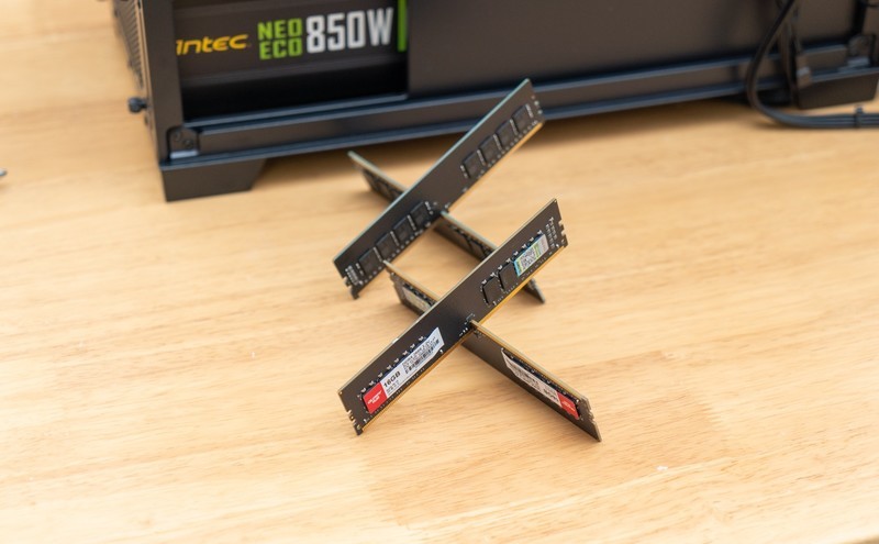 别用Ghost啦，小白安装纯净Win10教程，附游戏、剪辑电脑装机单分享