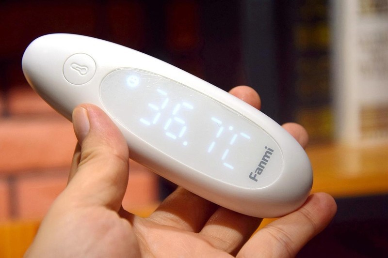 无需耳套，快速精准测温，凡米耳温枪上手体验