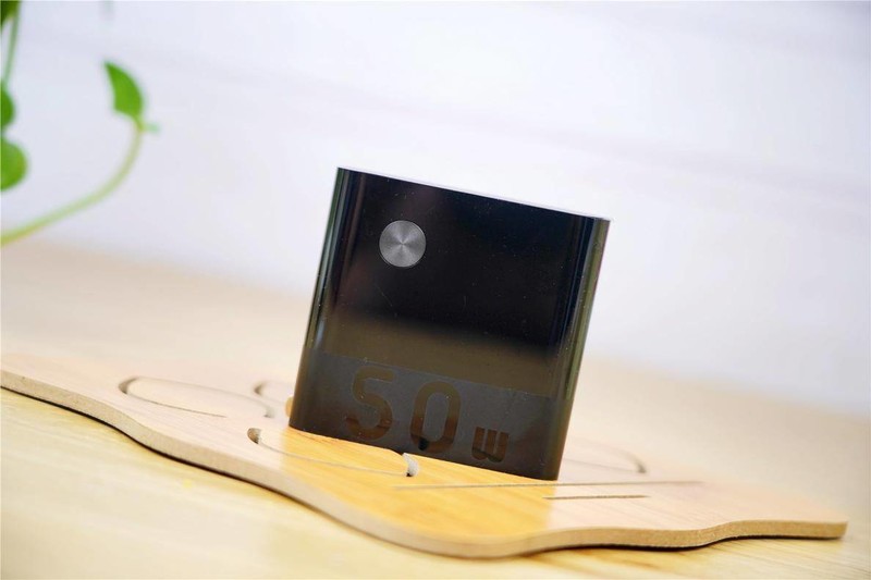 50W大功率双模充，内置6700mAh电池，紫米新品太赞了！