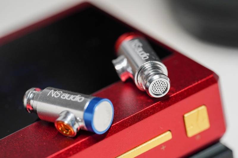 纯零出柜啦！这款哈曼曲线调音的塞子有个性