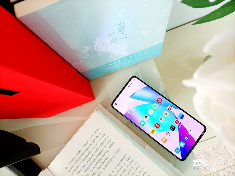 十二方面深度了解一加8T，初见青域倾城，贴心商务机