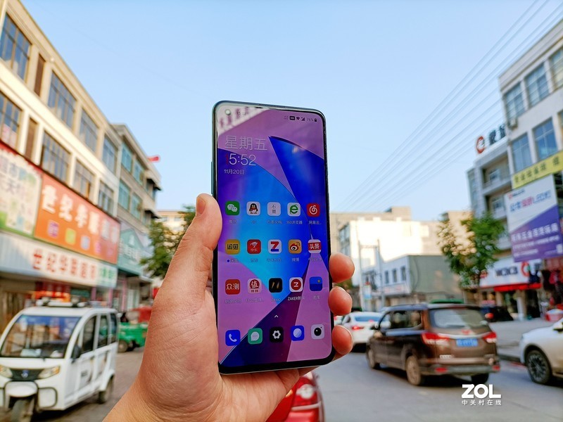 十二方面深度了解一加8T，初见青域倾城，贴心商务机