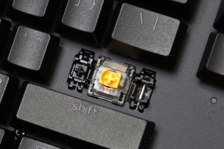 感受与众不同：雷蛇黑寡妇蜘蛛v3无线版机械键盘黄轴体验