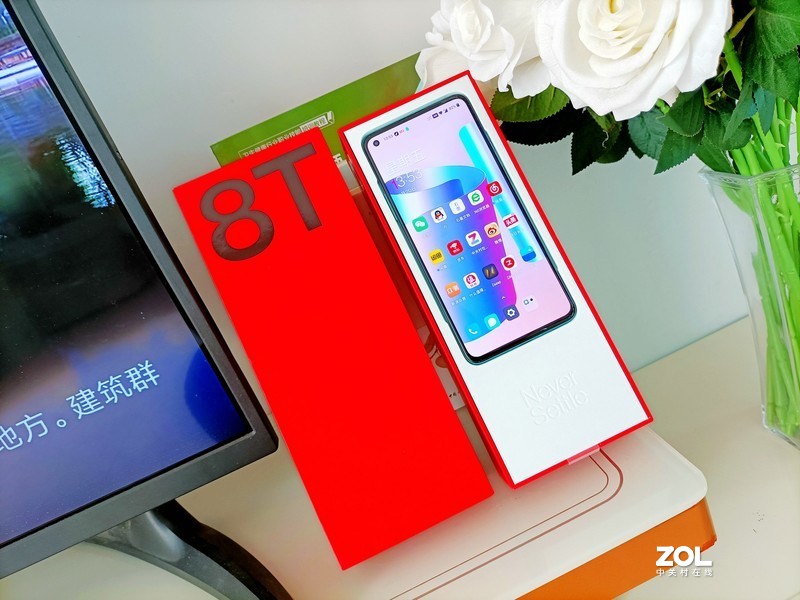 十二方面深度了解一加8T，初见青域倾城，贴心商务机