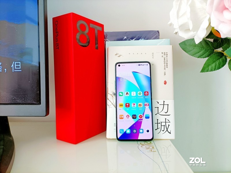 十二方面深度了解一加8T，初见青域倾城，贴心商务机