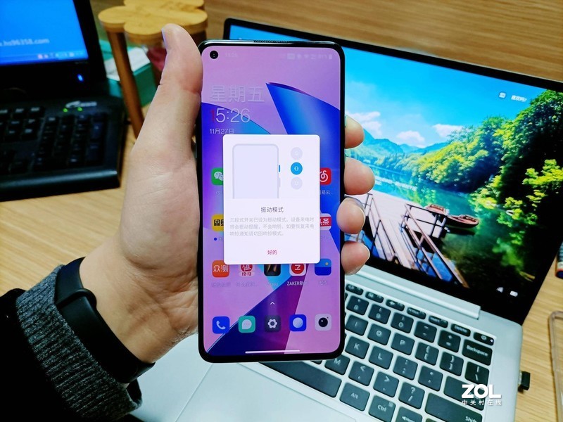 十二方面深度了解一加8T，初见青域倾城，贴心商务机