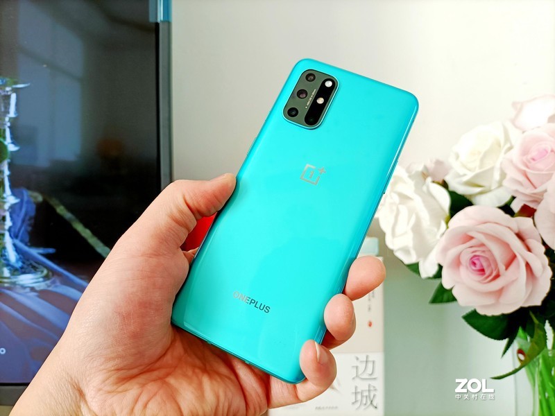 十二方面深度了解一加8T，初见青域倾城，贴心商务机