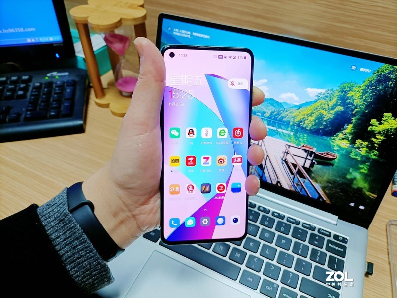 十二方面深度了解一加8T，初见青域倾城，贴心商务机