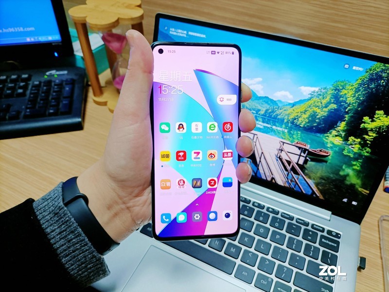 十二方面深度了解一加8T，初见青域倾城，贴心商务机