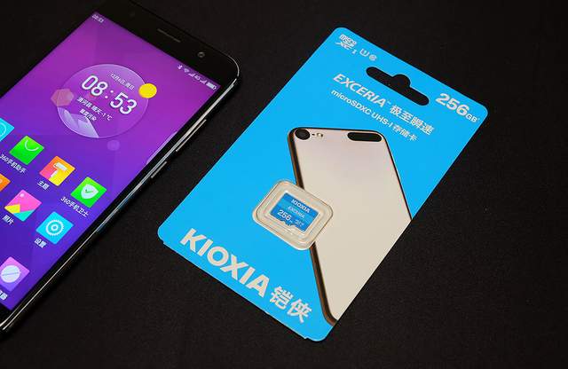 年底临近，换手机还是扩容，铠侠（原东芝存储器）给我答案