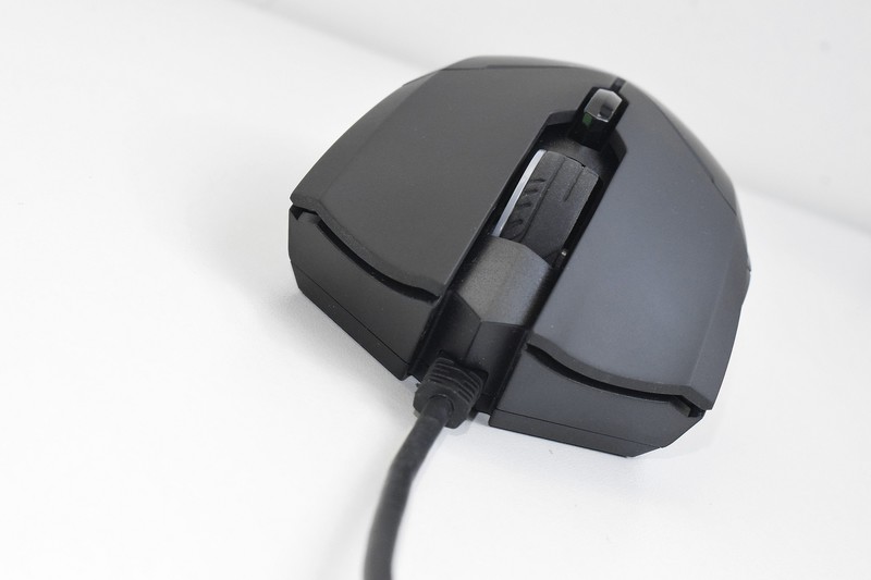 板卡大厂的诚意之作，一张竟然还有找！微星GM08游戏鼠标赏评