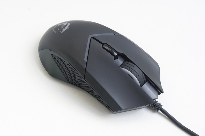 板卡大厂的诚意之作，一张竟然还有找！微星GM08游戏鼠标赏评