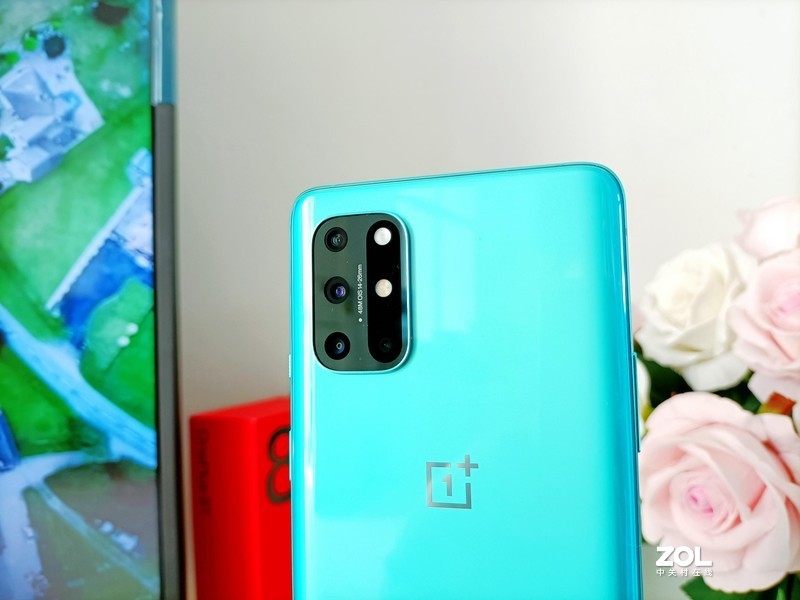 十二方面深度了解一加8T，初见青域倾城，贴心商务机