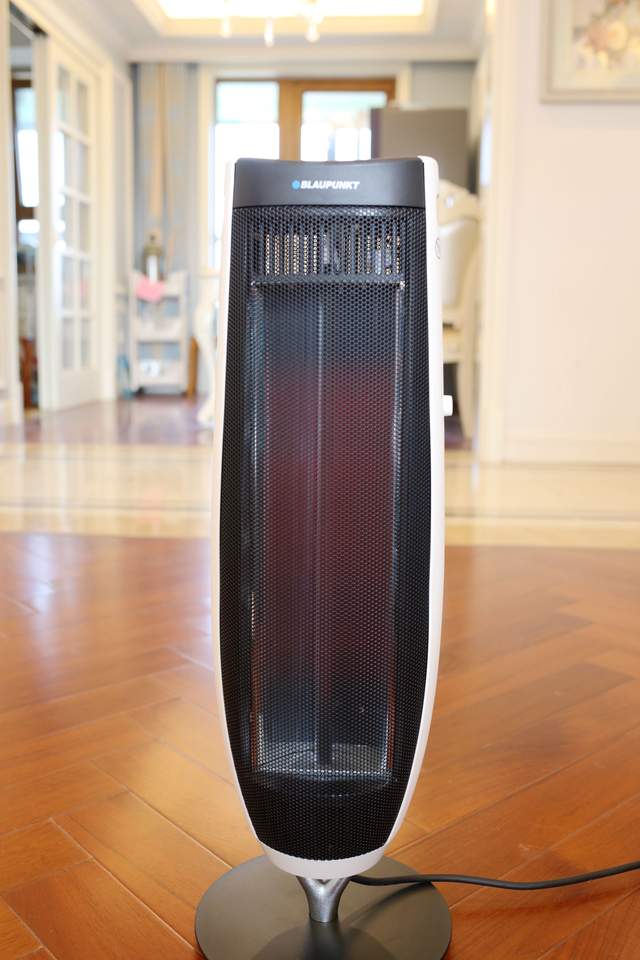 双面加热，全家一起用的电暖器，蓝宝小企鹅双面取暖器全体验