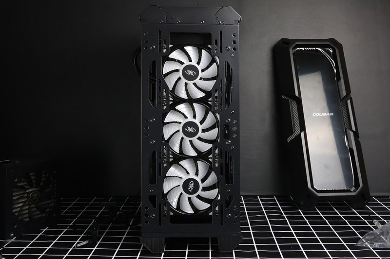 炫酷还实用——骨伽魔影I7机箱+GEX850金牌全模组电源安装体验