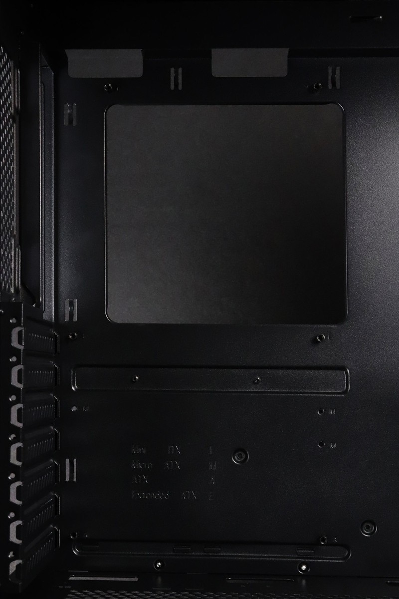 炫酷还实用——骨伽魔影I7机箱+GEX850金牌全模组电源安装体验