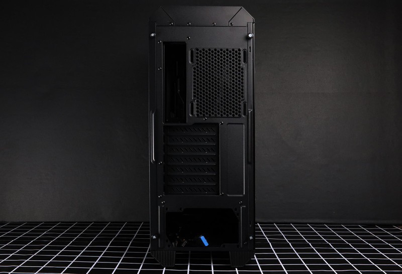 炫酷还实用——骨伽魔影I7机箱+GEX850金牌全模组电源安装体验