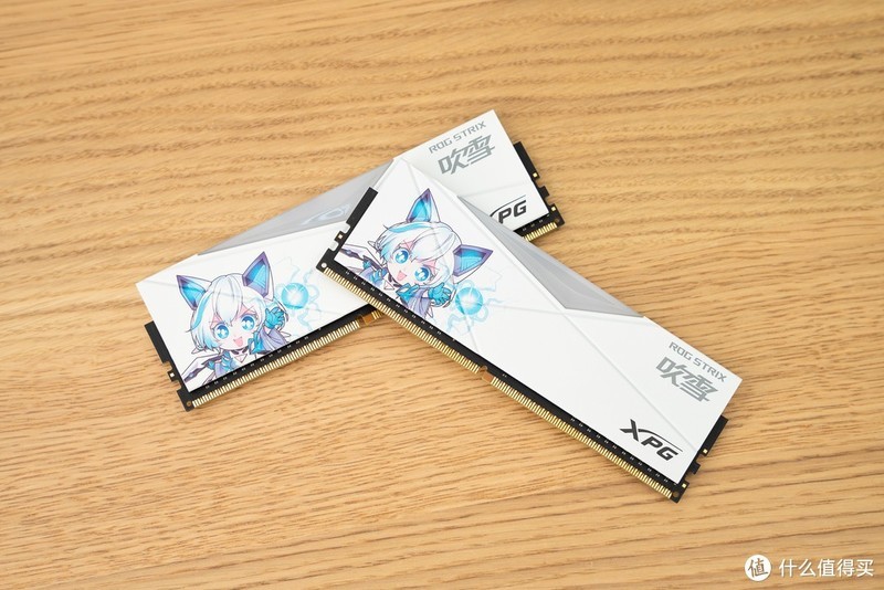威刚 XPG 龙耀 D50 华硕吹雪联名内存 DDR4 3600MHz 8GB x 2 开箱分享