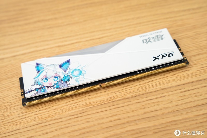 威刚 XPG 龙耀 D50 华硕吹雪联名内存 DDR4 3600MHz 8GB x 2 开箱分享