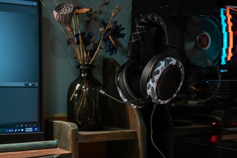 关于游戏这事，HIFI耳机不如海盗船HS60 Haptic