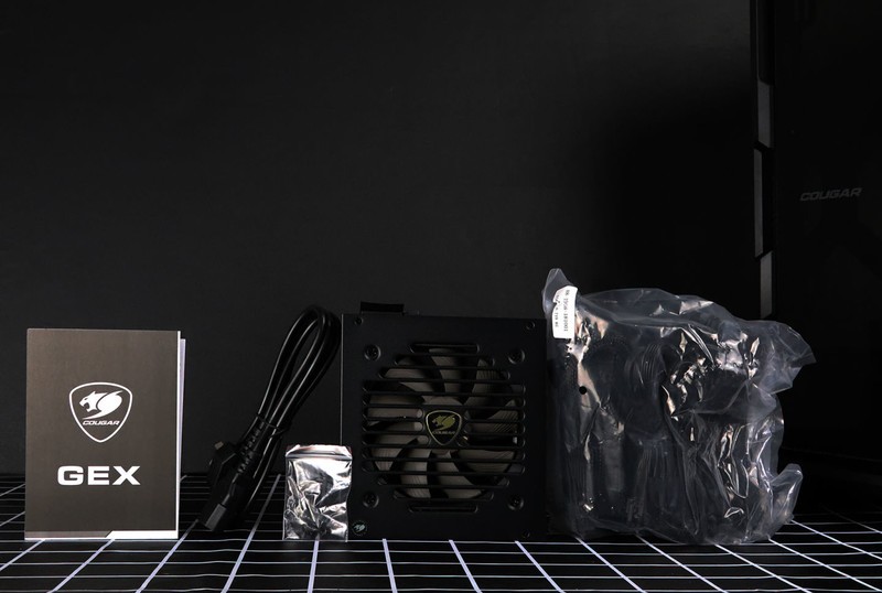 炫酷还实用——骨伽魔影I7机箱+GEX850金牌全模组电源安装体验