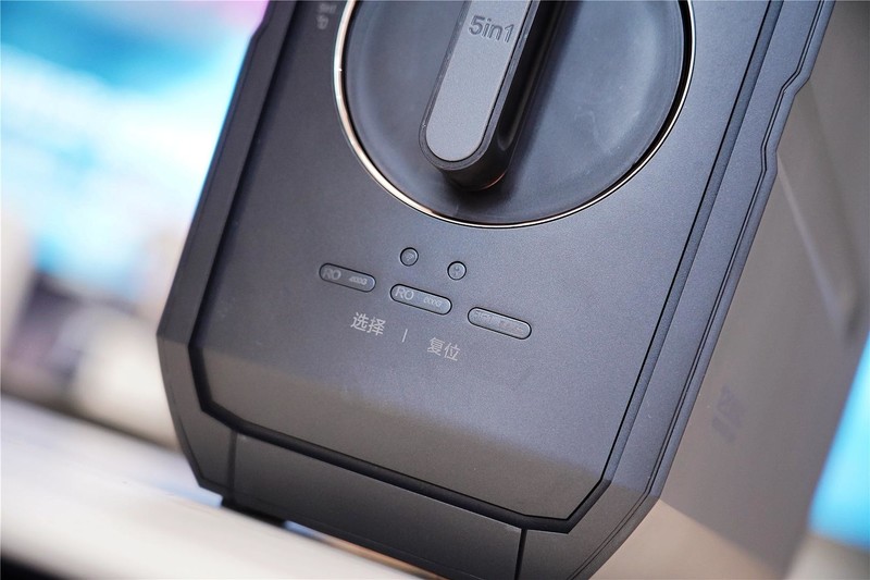 超大出水量，双RO反渗透滤芯设计的云米 · 泉先AI净水器值得拥有