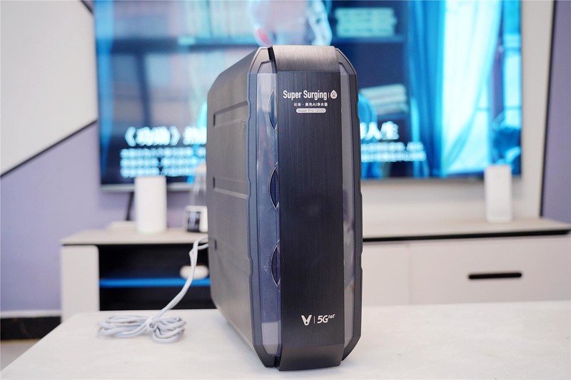 超大出水量，双RO反渗透滤芯设计的云米 · 泉先AI净水器值得拥有