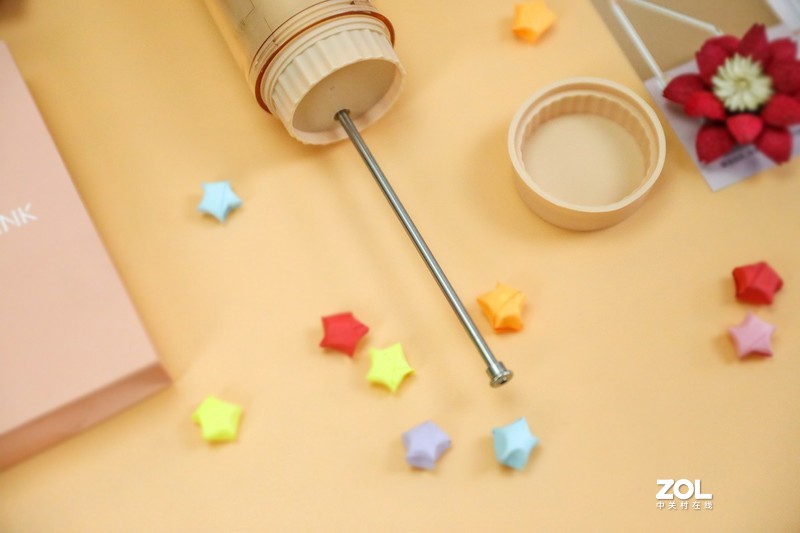 轻装出行，也能保持口气清新，欧尔卡琳壹杯便携式冲牙器体验