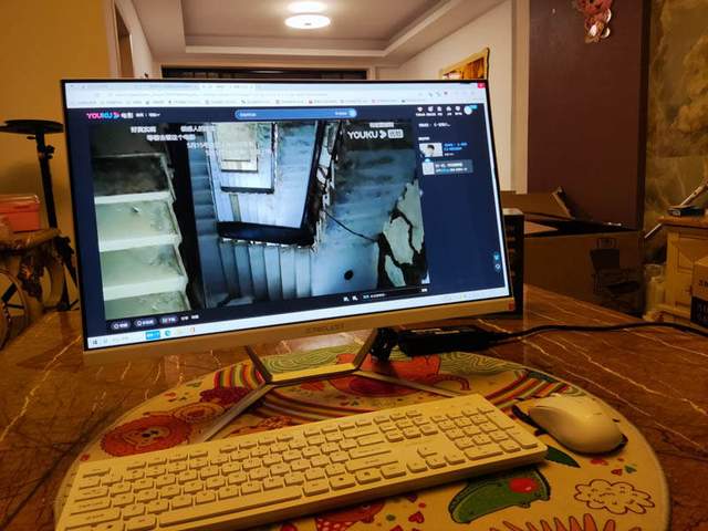 办公娱乐何必组台式机：仅2000出头的台电K24一体机开箱初体验