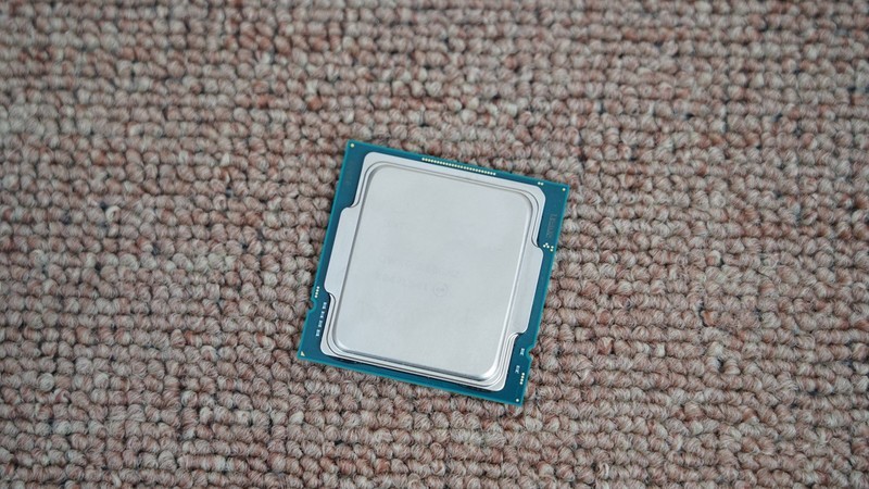 黑白装机秀，i7 11700KF+华硕Z590+RTX3090打造的主机分享