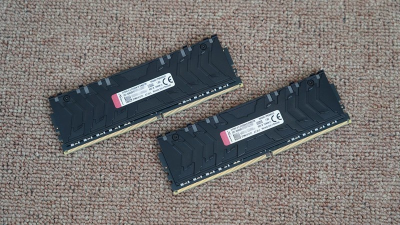 黑白装机秀，i7 11700KF+华硕Z590+RTX3090打造的主机分享