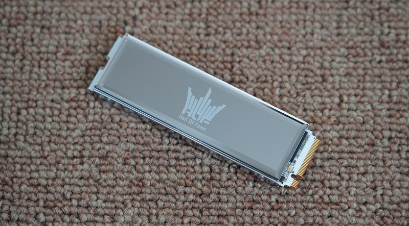 黑白装机秀，i7 11700KF+华硕Z590+RTX3090打造的主机分享