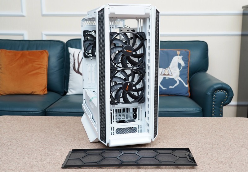 黑白装机秀，i7 11700KF+华硕Z590+RTX3090打造的主机分享