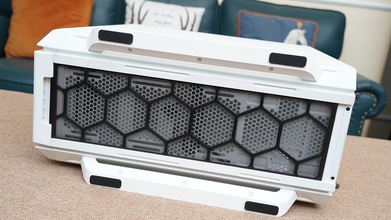 黑白装机秀，i7 11700KF+华硕Z590+RTX3090打造的主机分享