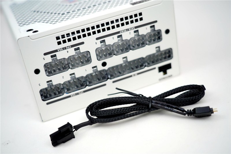 11代酷睿装机分享，白色真的很漂亮，你心动了吗？