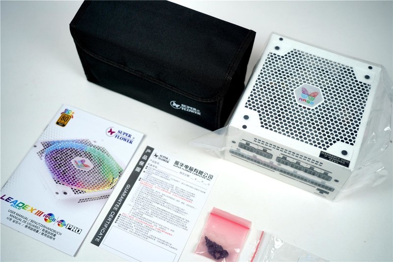 11代酷睿装机分享，白色真的很漂亮，你心动了吗？