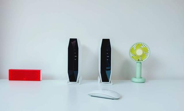 全新系列带来全新功能，领势E9452套装评测：立式造型+Easy Mesh