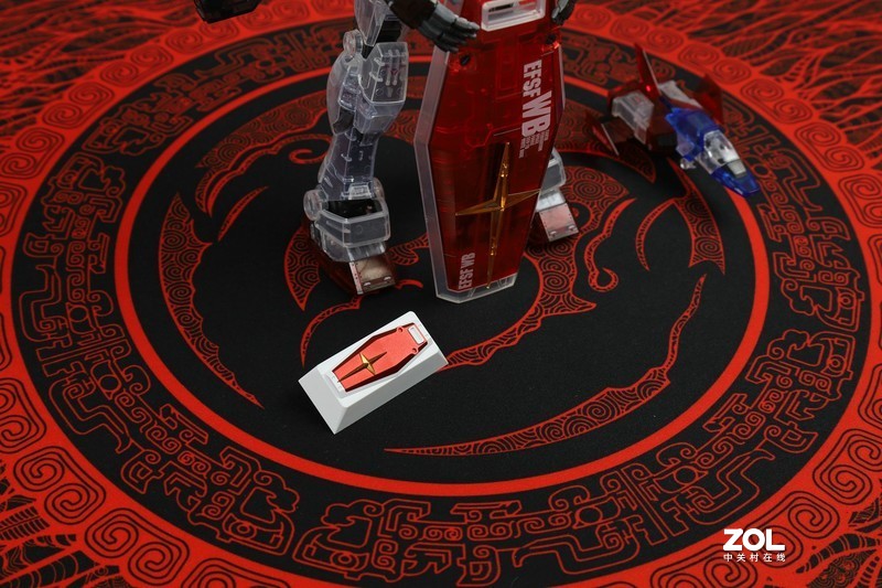 不仅能撸猫，还能够撸胶-ZOMO联名款键帽开箱分享