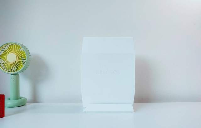 全新系列带来全新功能，领势E9452套装评测：立式造型+Easy Mesh