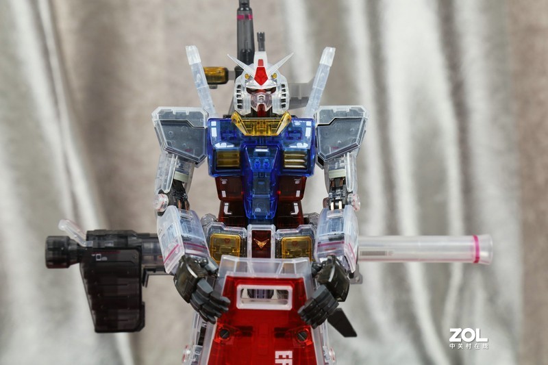 不仅能撸猫，还能够撸胶-ZOMO联名款键帽开箱分享