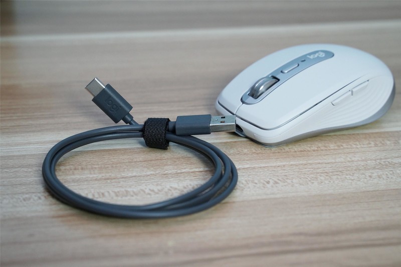 轻灵精准，功能强大的办公拍档：罗技MX Anywhere3评测