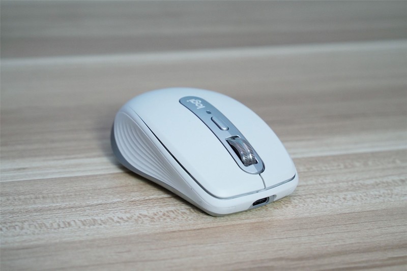 轻灵精准，功能强大的办公拍档：罗技MX Anywhere3评测