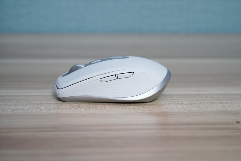 轻灵精准，功能强大的办公拍档：罗技MX Anywhere3评测