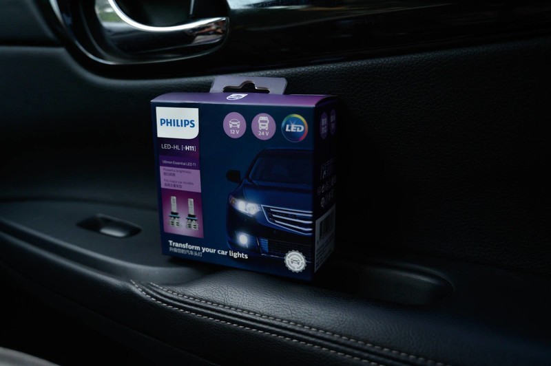 爱车再次炯炯有神，行车安全最重要，更换飞利浦大灯记录