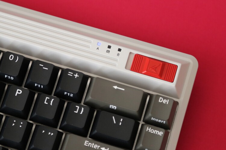 可颜可打：杜伽Fusion 68键无线三模机械键盘新配列新体验