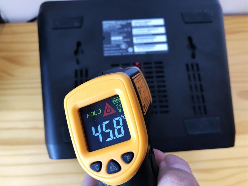 划破wifi6时代的夜鹰：网件RAX80 AX6000路由器