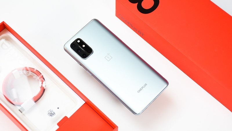 大屏时代的轻巧旗舰丨OnePlus 8T深度体验报告