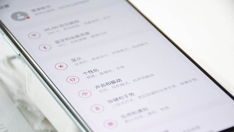 大屏时代的轻巧旗舰丨OnePlus 8T深度体验报告