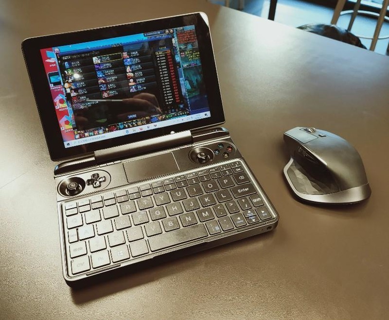 越来越看不懂了！打游戏的本子，做小点儿不行吗？